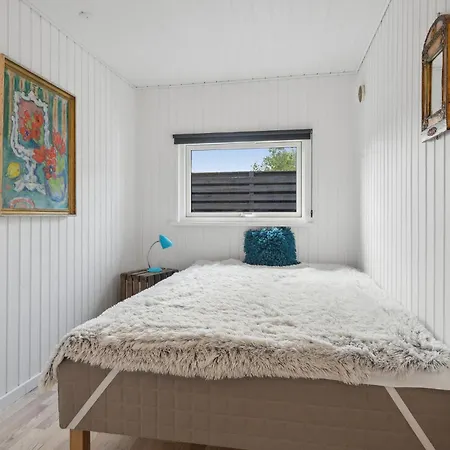 Awesome In With Wifi بيت للعطل